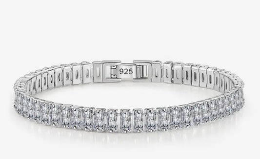 Odyssey Diamanté Clasp Bracelet image 0