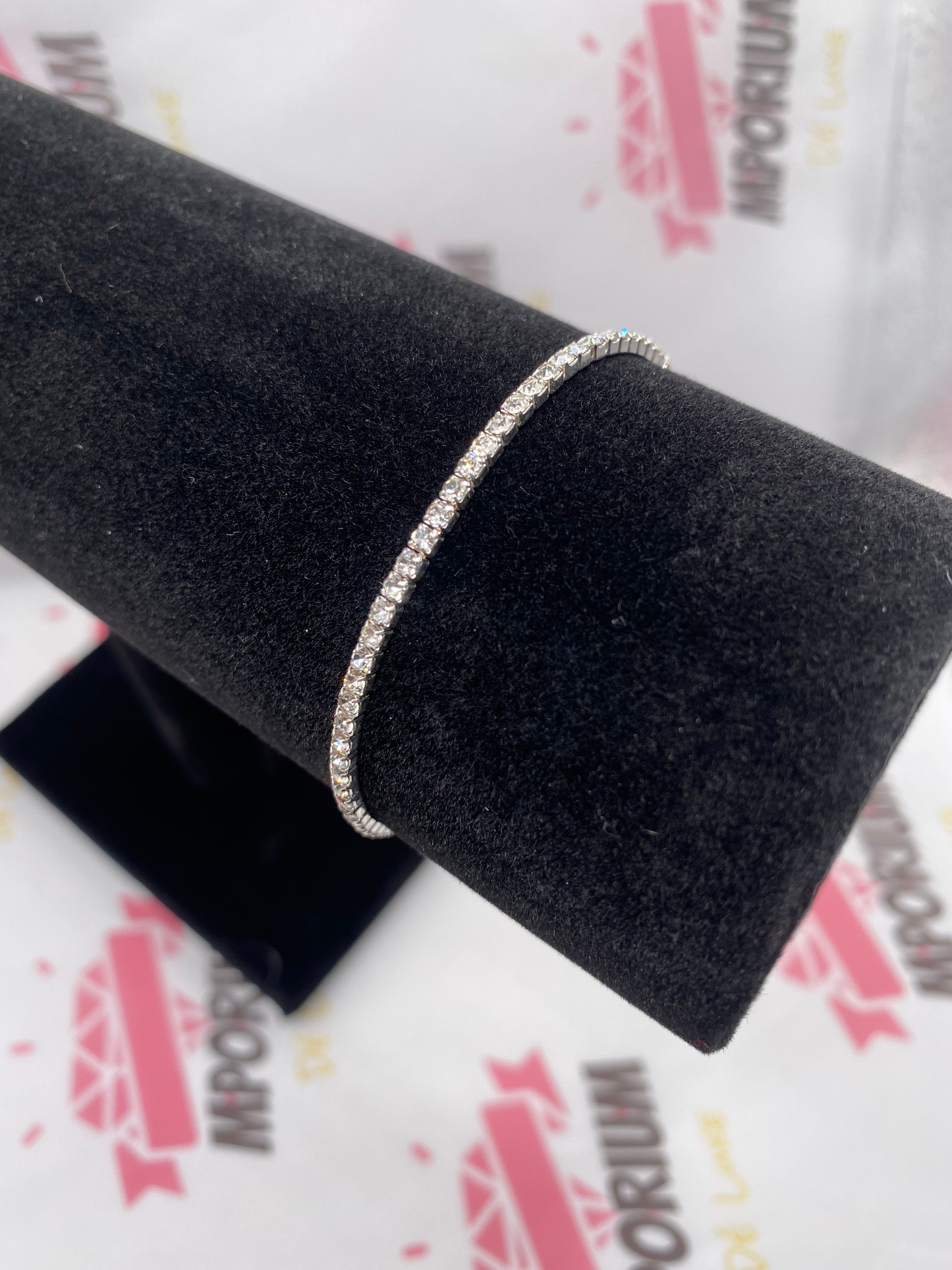 Mini Diamanté Bracelet image 0